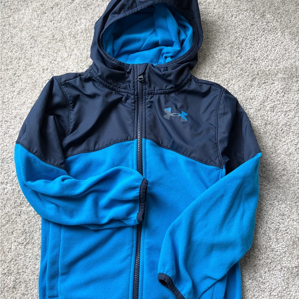 Under Armour Boy’s lightweight jacket coat size 7